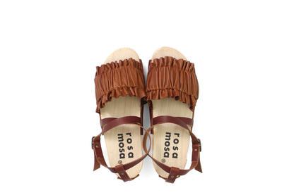 rosamosa chloe strap tabacco leather wooden clog sandal