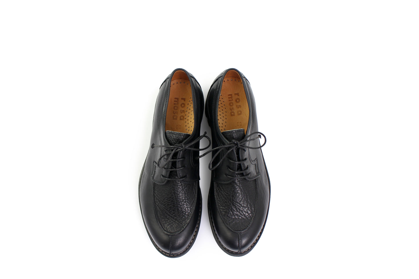 Delemont Shoes + Nero / Apron Cloudy