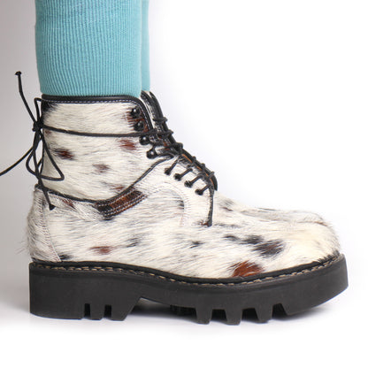 Delemont Boots Mucca + Norwegian Welted natural Leather Boots + Multi