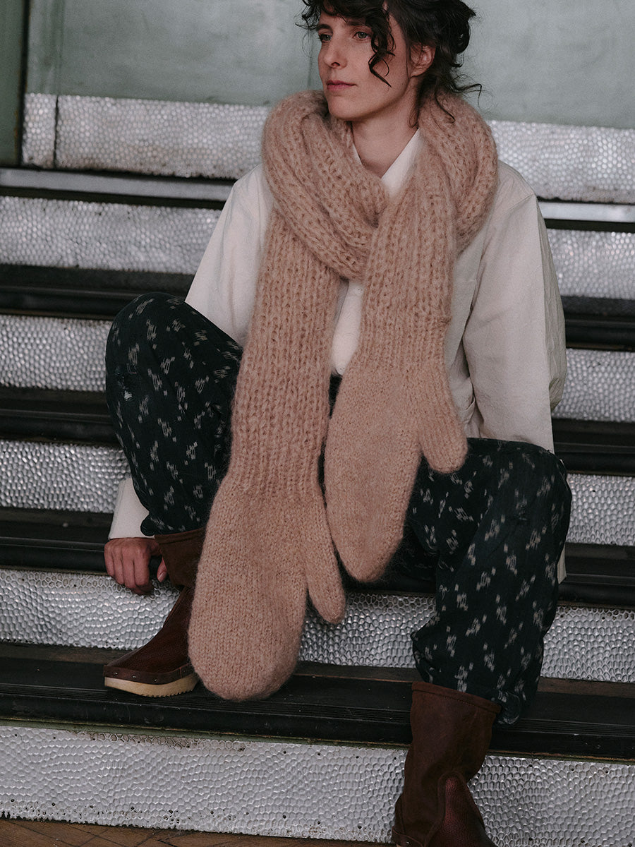 MITTENS SCARF Combo + Hand-knit Scarf + Beige – rosa mosa
