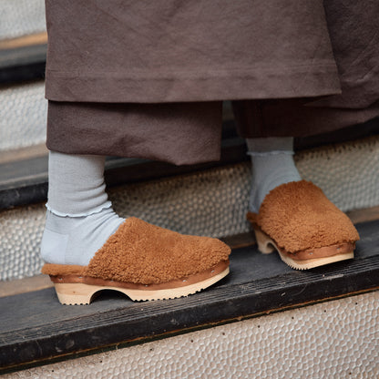 PANTO FULLY + Shearling Clog Shoes + Curly Teddy Brown